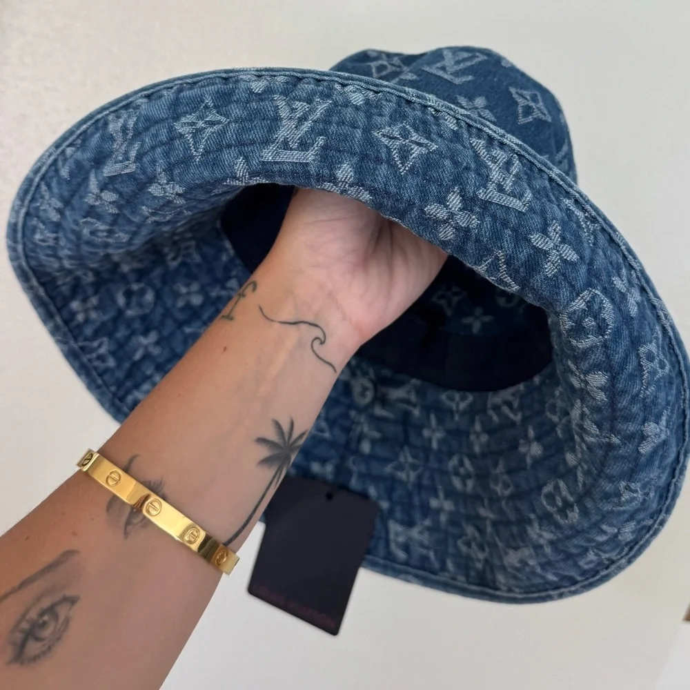 NWT LOUIS VUITTON DENIM BUCKET HAT - Picture 7 of 12